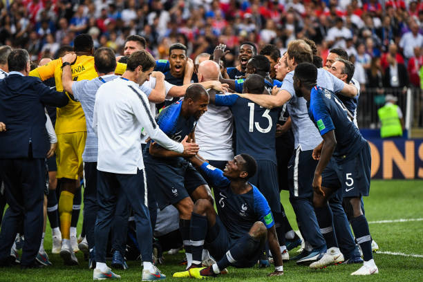 仍是多数球 仍是多数球