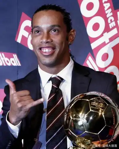 更倾向于高 更倾向于高