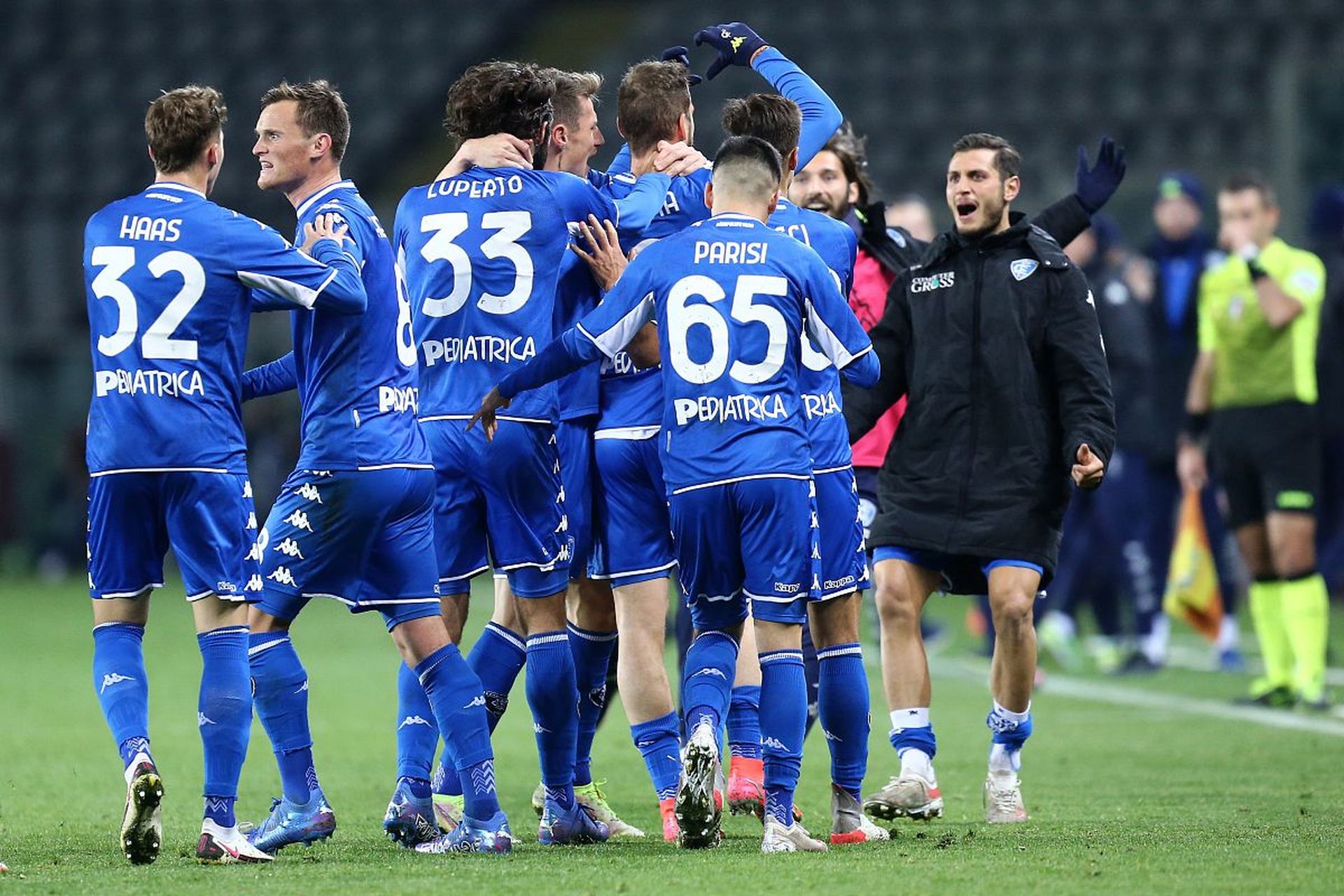 级俱乐部对 级俱乐部对