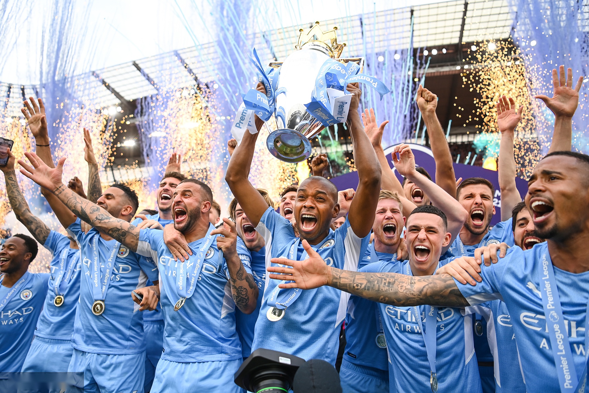 随着比赛临 随着比赛临